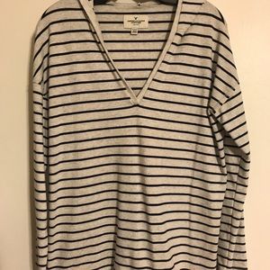 American eagle outfitters sweater